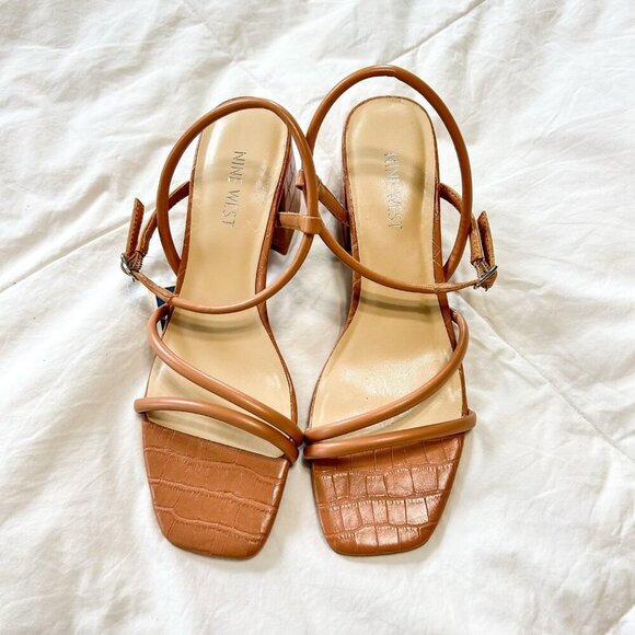 NWT Nine West Tan Strappy Block Heel Sandals Croc Embossed Women’s Size 8 - Picture 1 of 5